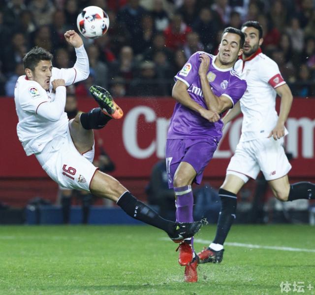 勒沃库森迎国王杯关键赛，赛前主帅复盘，赛场秩序良好，球探报告显示潜力(2024德杯赛程)